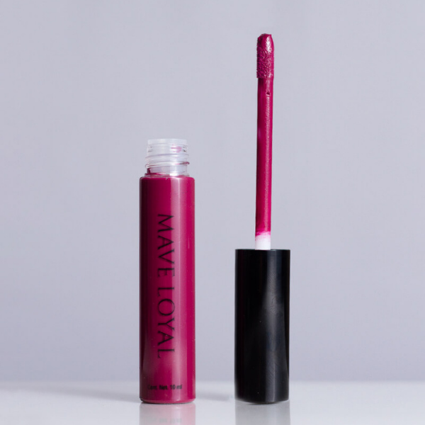 Labial Mate Larga Duración Color Morado Vitamina E Libre de Parabenos 10 ml