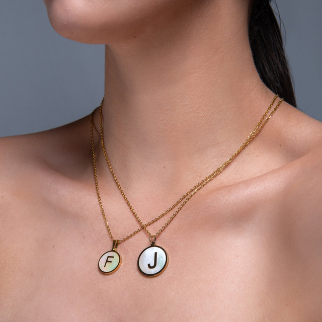 Collar con Inicial o Letras de la A a la Z, Colgante Gargantilla Madre Perla