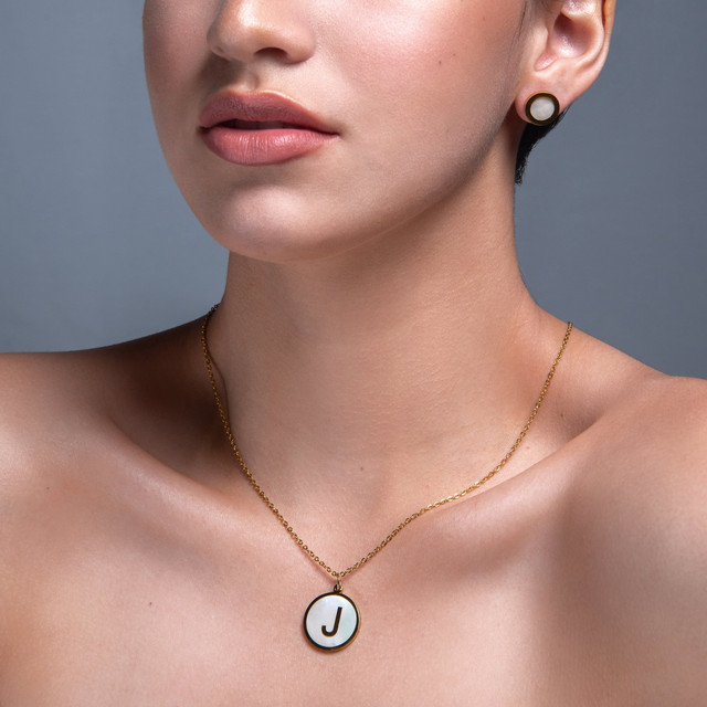 Collar con Inicial o Letras de la A a la Z, Colgante Gargantilla Madre Perla