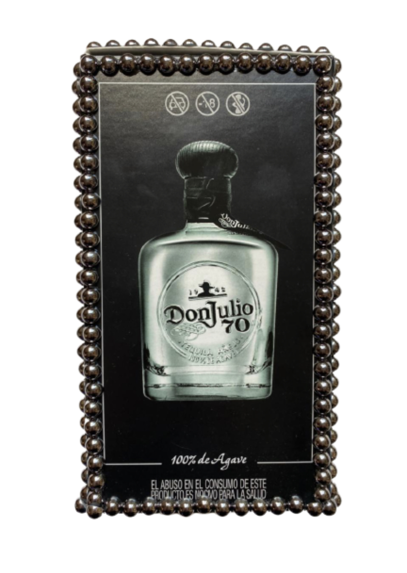 Tequila Don Julio 70 añejo cristalino 700 ml , Decorado con pedreria brillante calidad premium
