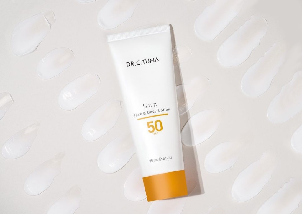 Protector Solar *FPS 50 by Farmasi Protección Alta Vegano