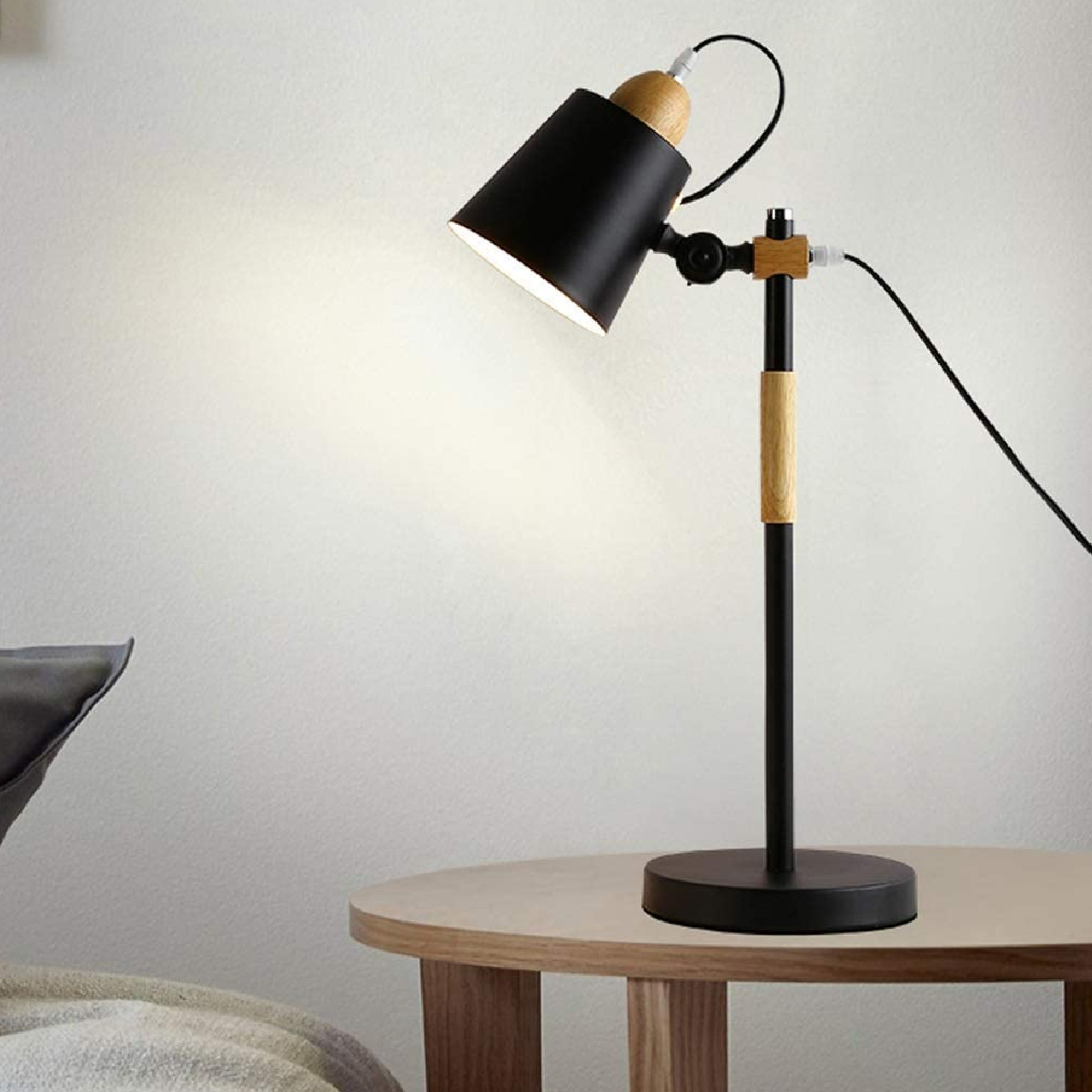 Lampara de escritorio luz de mesa ajustable moderna detalles de madera