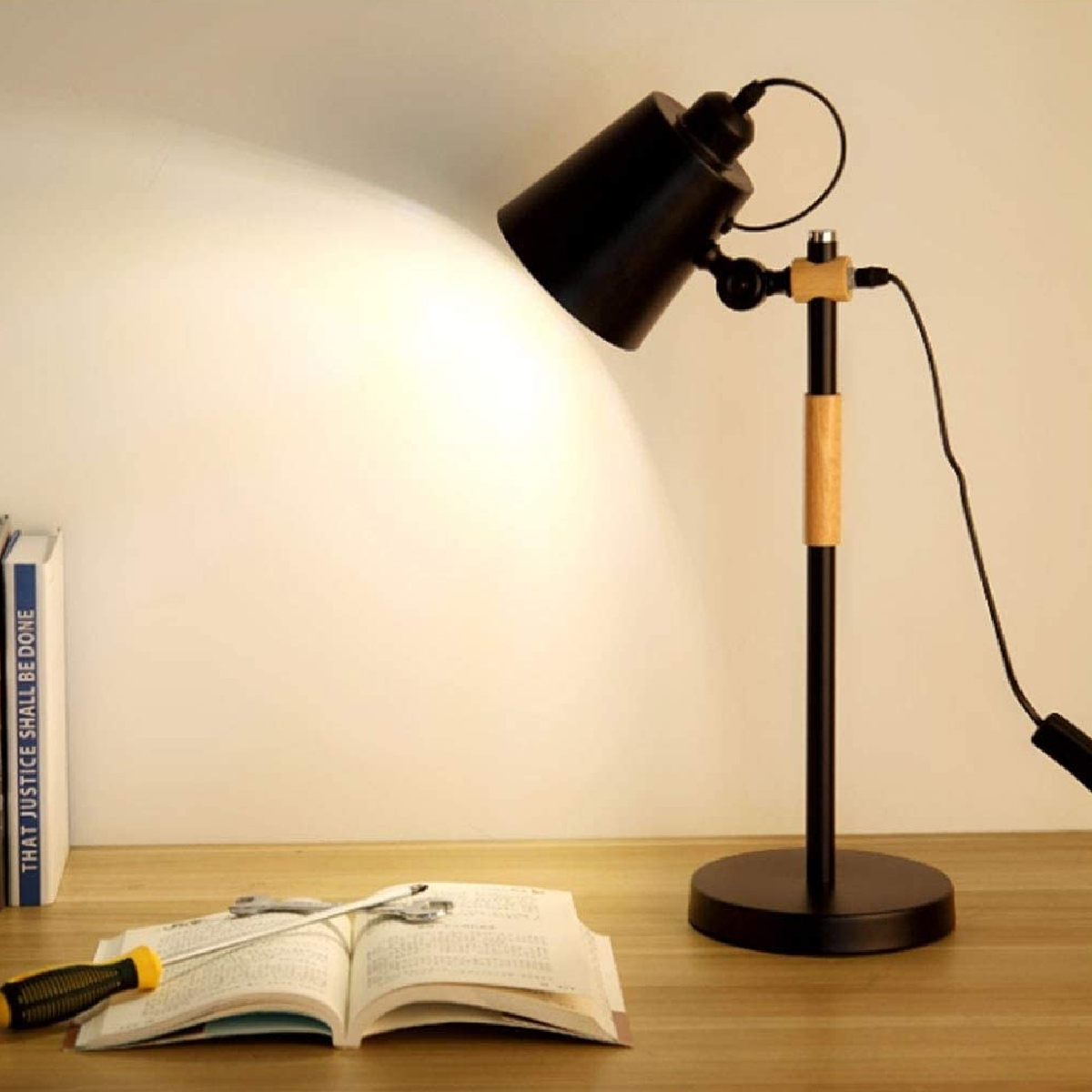 Lampara de escritorio luz de mesa ajustable moderna detalles de madera