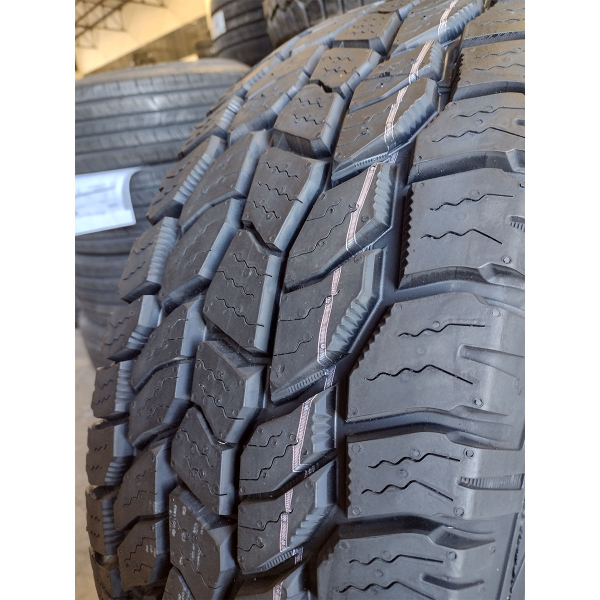 LLANTA 215/75R15 COOPER EVOLUTION ATT PASAJERO 100S