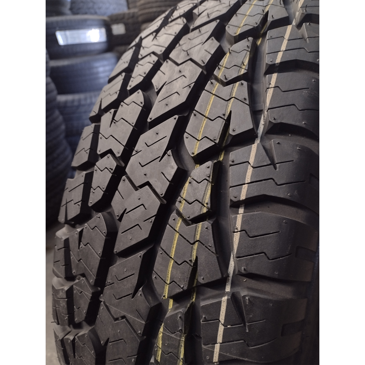 PAQUETE 2 LLANTAS 215/75R15 HIFLY AT601 6C ALLTERRAIN LT