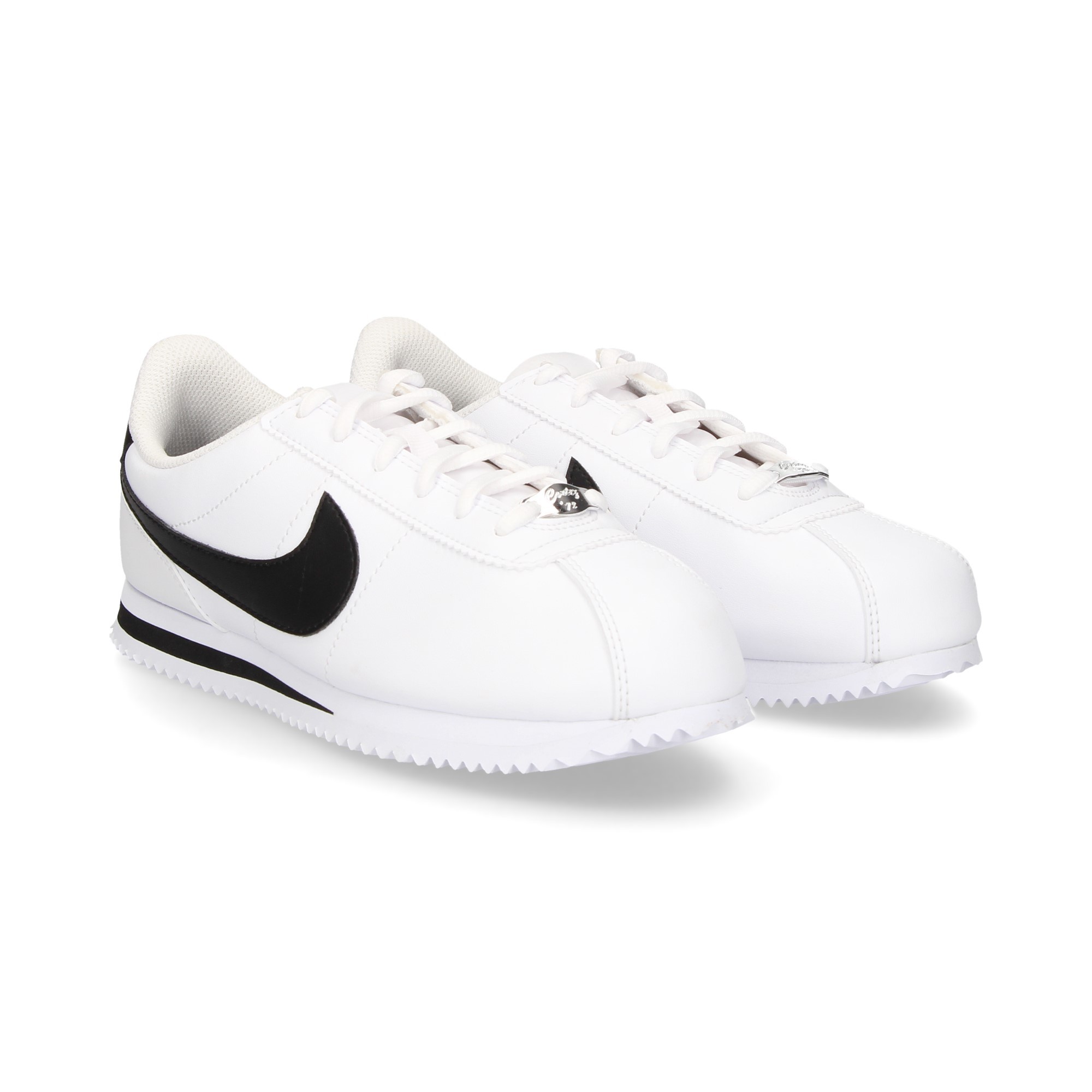 Tenis Nike Cortez Basic SL Blanco Negro Mujer 904764-102