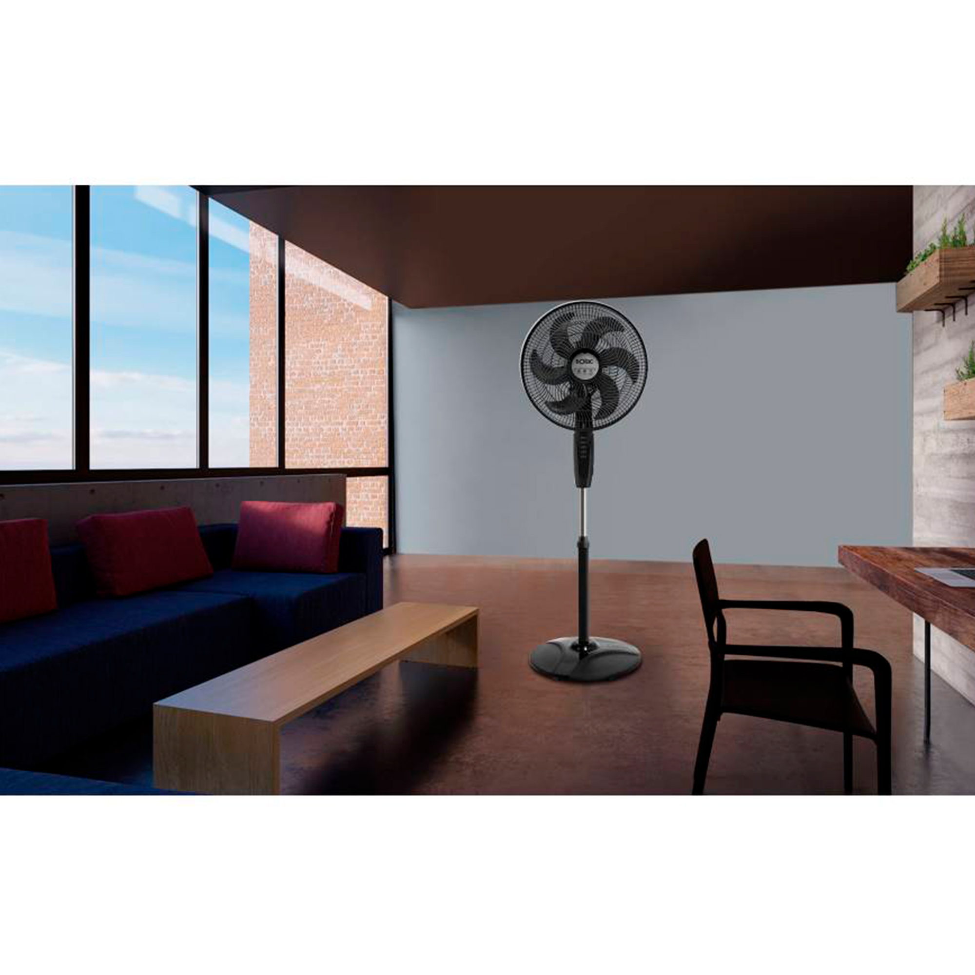 Ventilador de Pedestal de 16'', Solac VPS-16BR, con 3 Velocidades y 6 Aspas, Negro