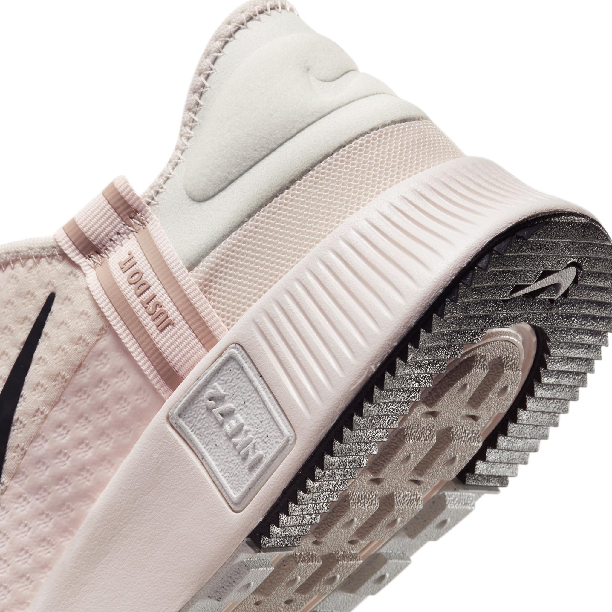 nike reposto women's shoe mauve