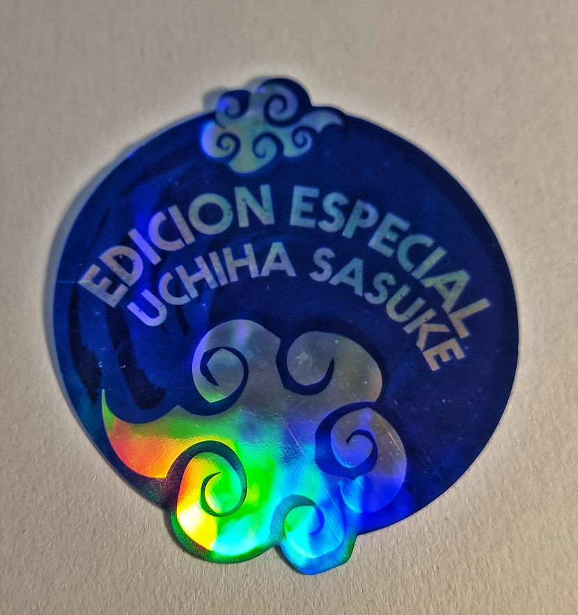 Gorra de Naruto Shippuden Exclusiva Susuke Uchiha - Producto Oficial (Gris con Azul) con Caja de Colección