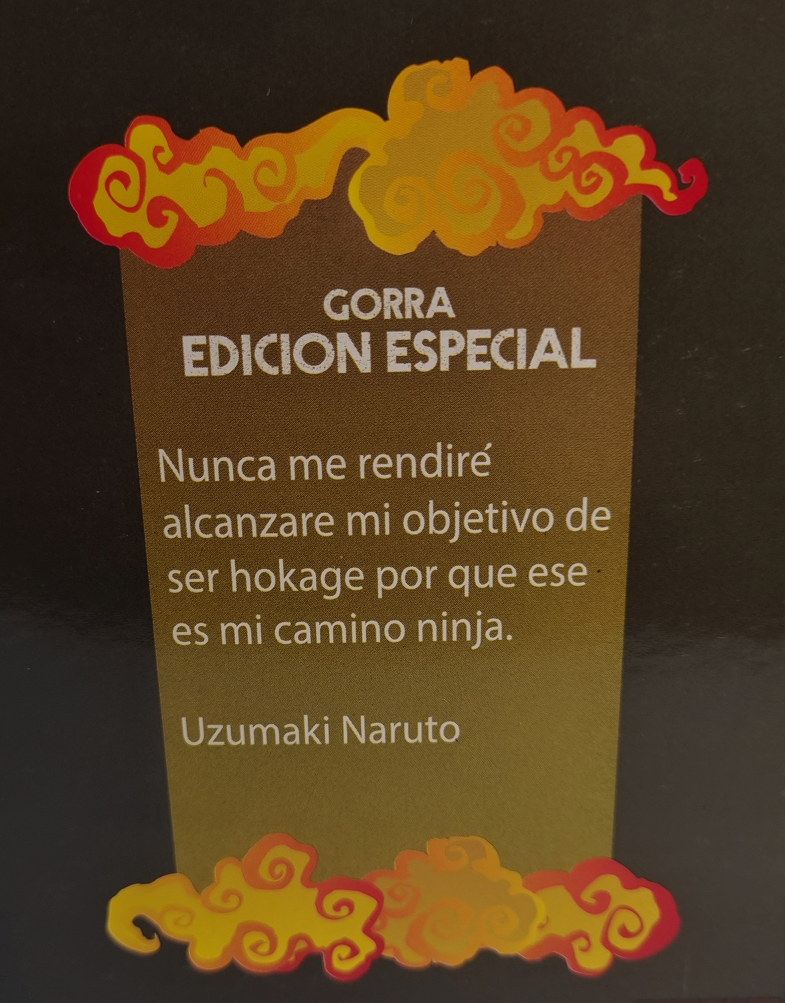 Gorra de Naruto Shippuden Exclusiva Susuke Uchiha - Producto Oficial (Gris con Azul) con Caja de Colección