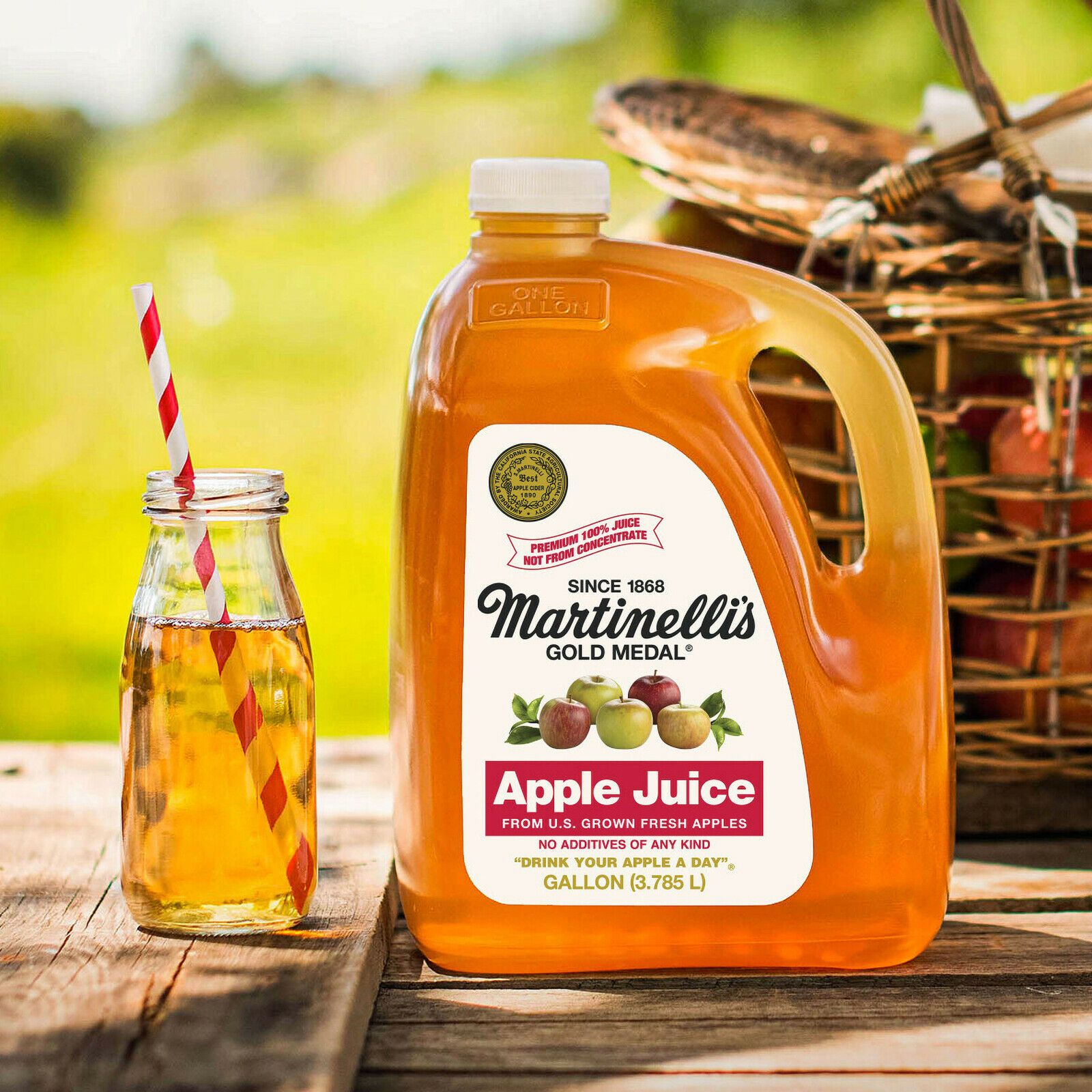Martinelli Jugo De Manzana Medalla de Oro , 3.785 L  ( paquete de  2  galones )