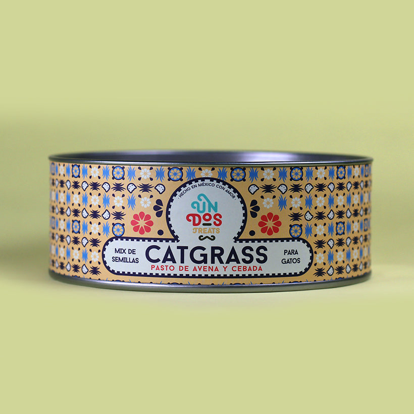 Pasto de avena y cebada para gato Cat Grass Mix Un Dos Treats. Producto apto para perros, aves, reptiles y pequeños roedores.