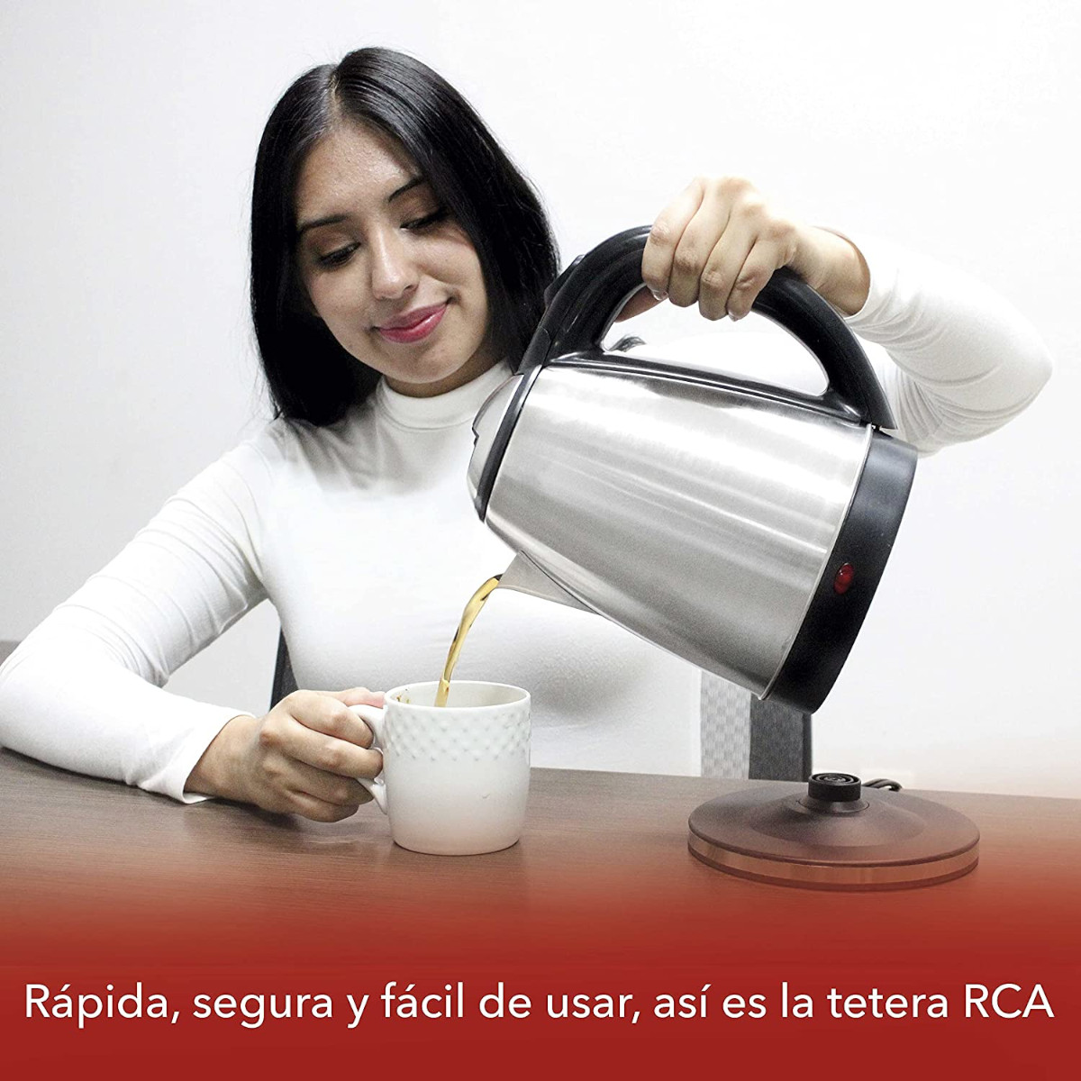 Tetera Eléctrica RCA Rc-180gb01 2 Litros Color Plateada 120v