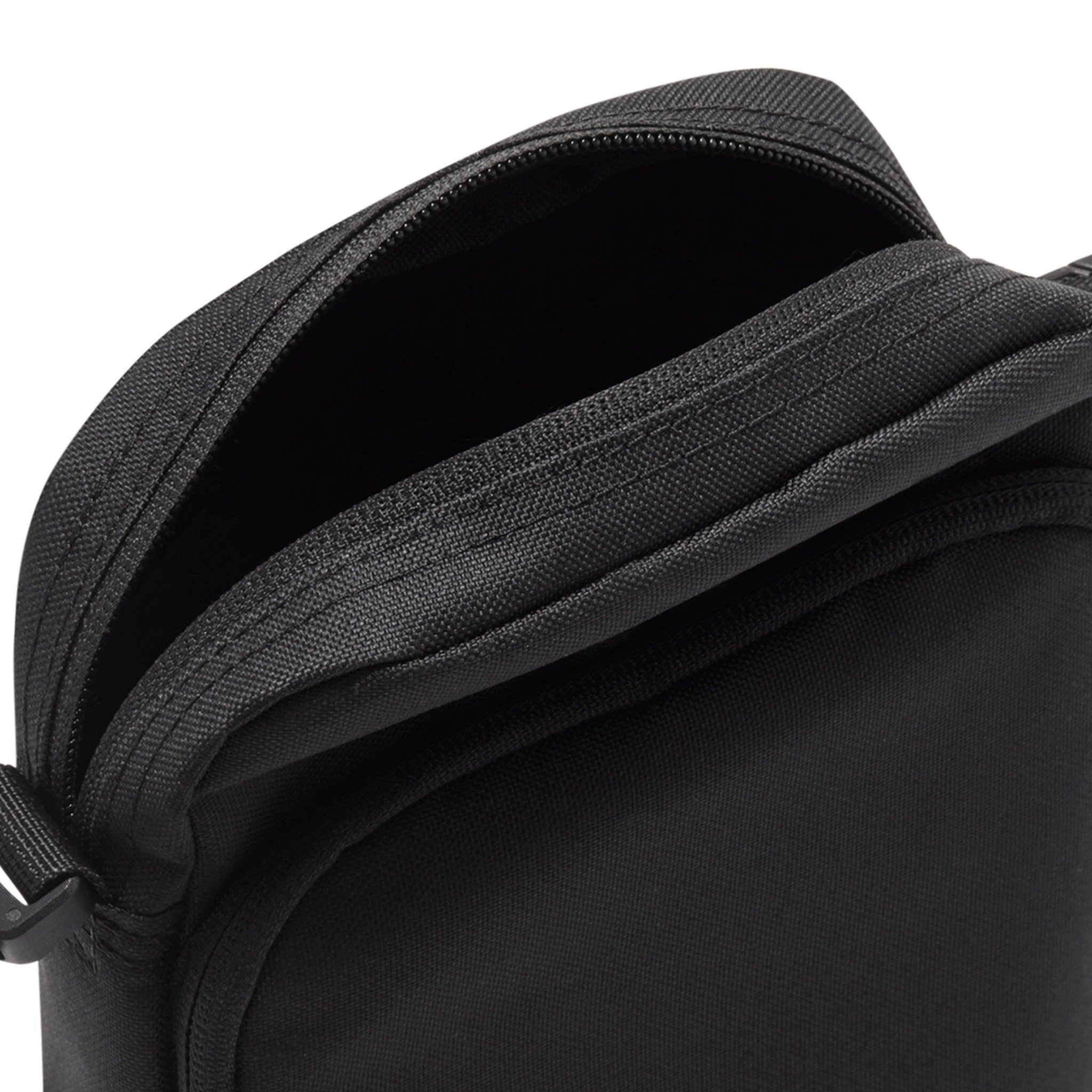 Bolso Nike Heritage DB0456-010