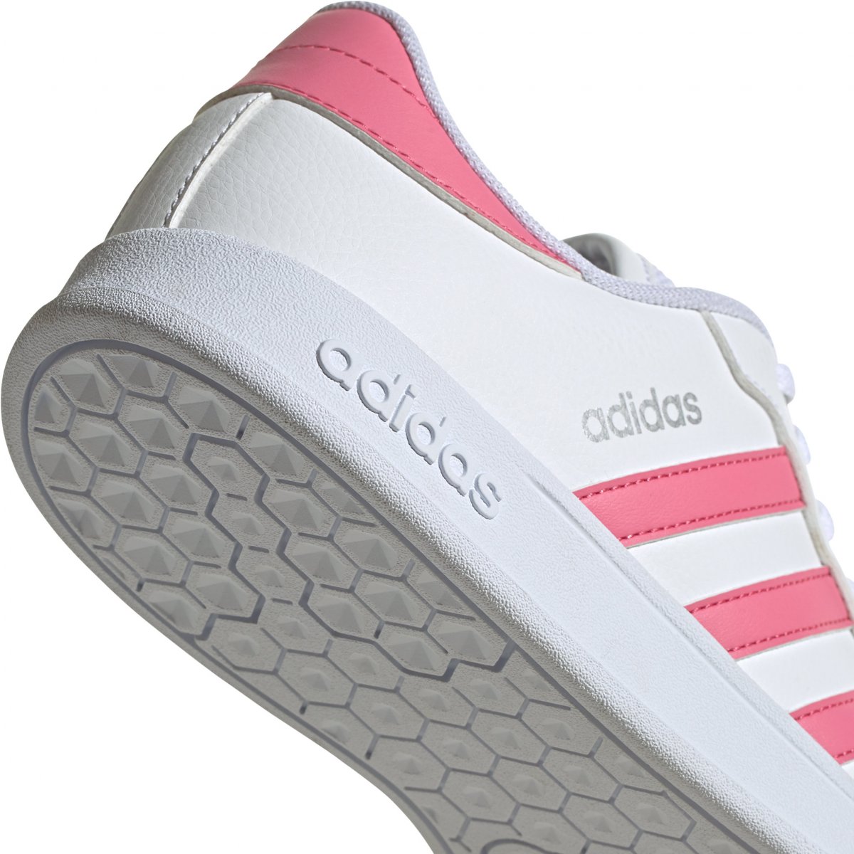Tenis adidas Breaknet Color Blanco Para Mujer GZ8082