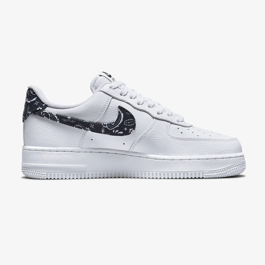 Tenis Nike Air Force 1 '07 ESS Piel Blanco Talla #24 Unisex