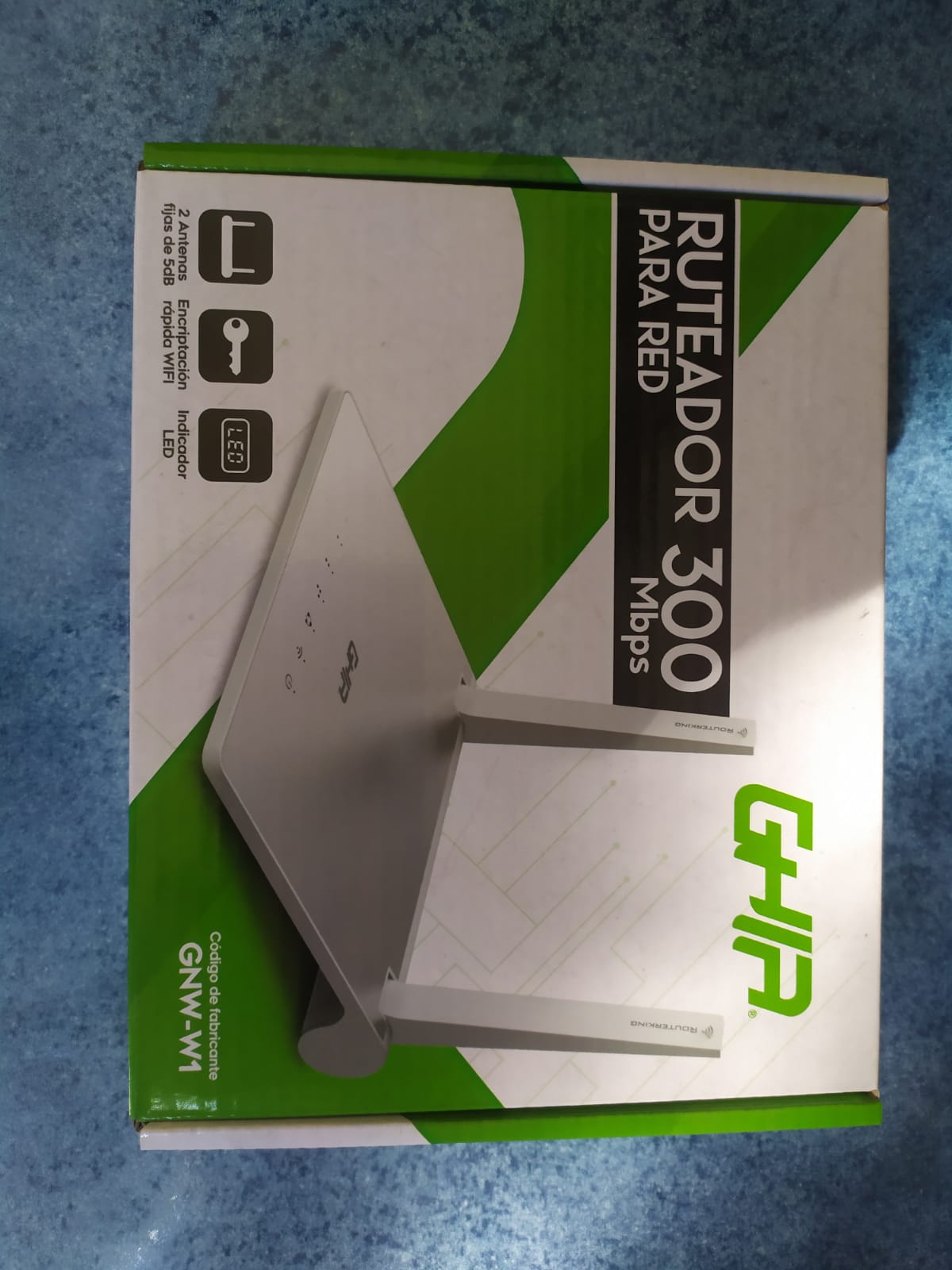 ROUTER INALAMBRICO GHIA 300MBPS MULTIMODO ACCESS POINT REPETIDOR 3 PUERTOS LAN PUERTO WAN ANTENAS