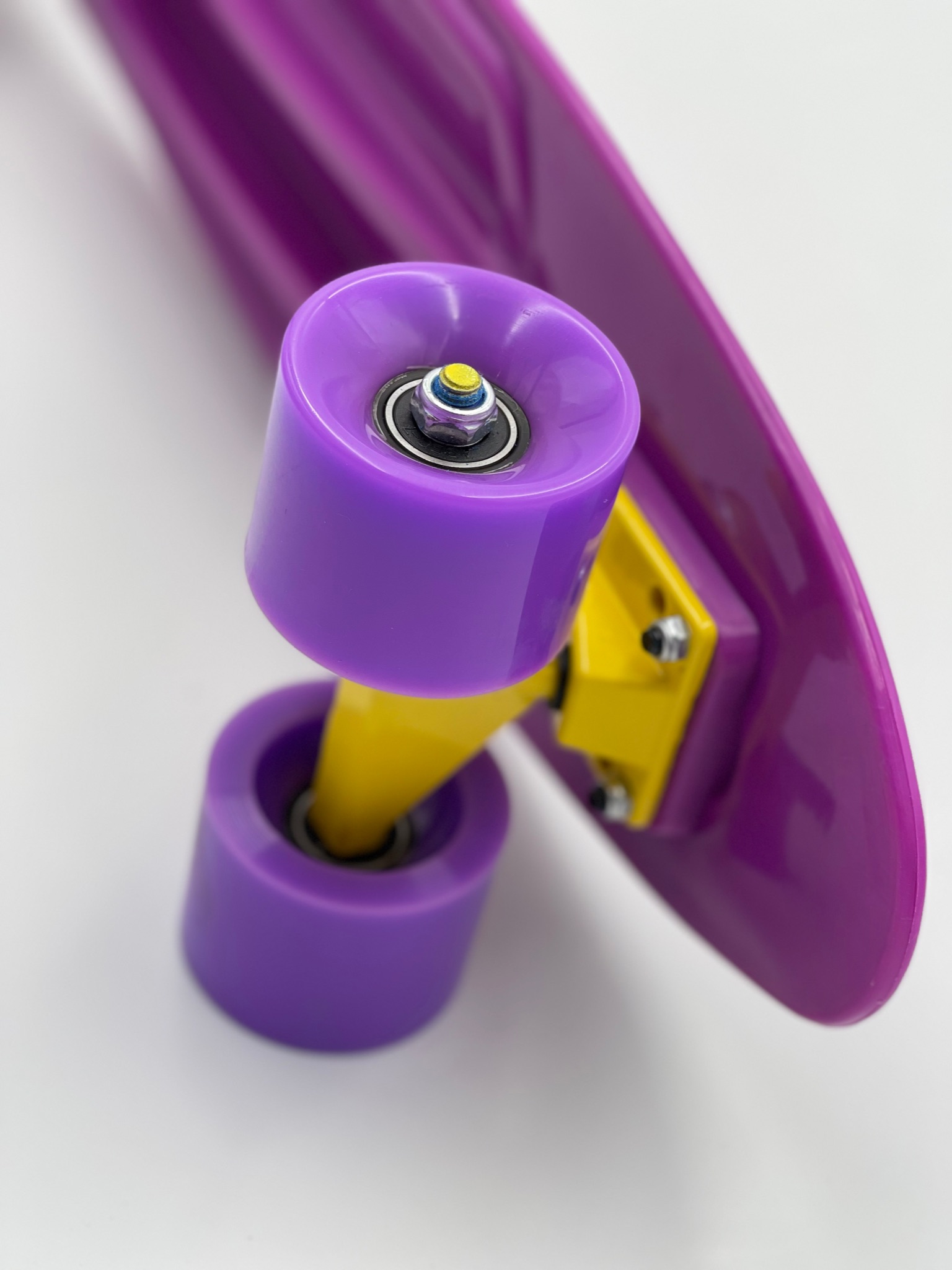Patineta tipo Penny Omniroller Morada con llave T de Regalo!