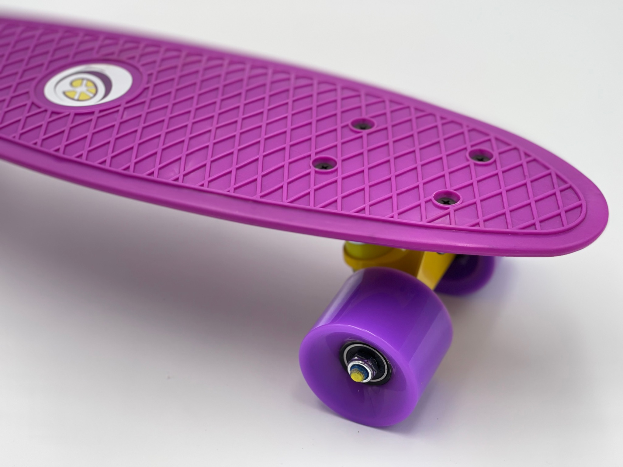 Patineta tipo Penny Omniroller Morada con llave T de Regalo!
