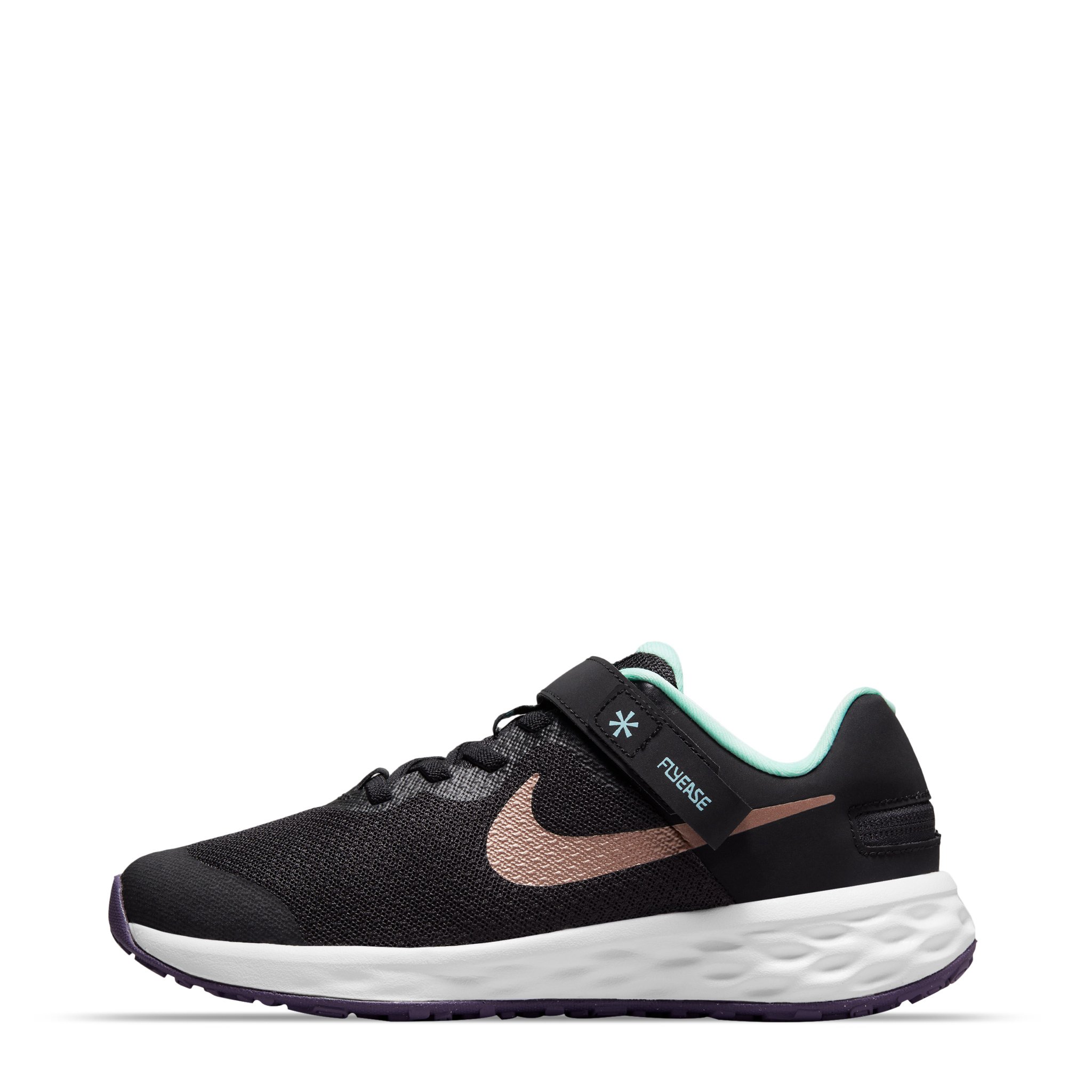 Tenis Nike Revolution 6 Flyease DD1113 005 Color Negro Para Niñas				