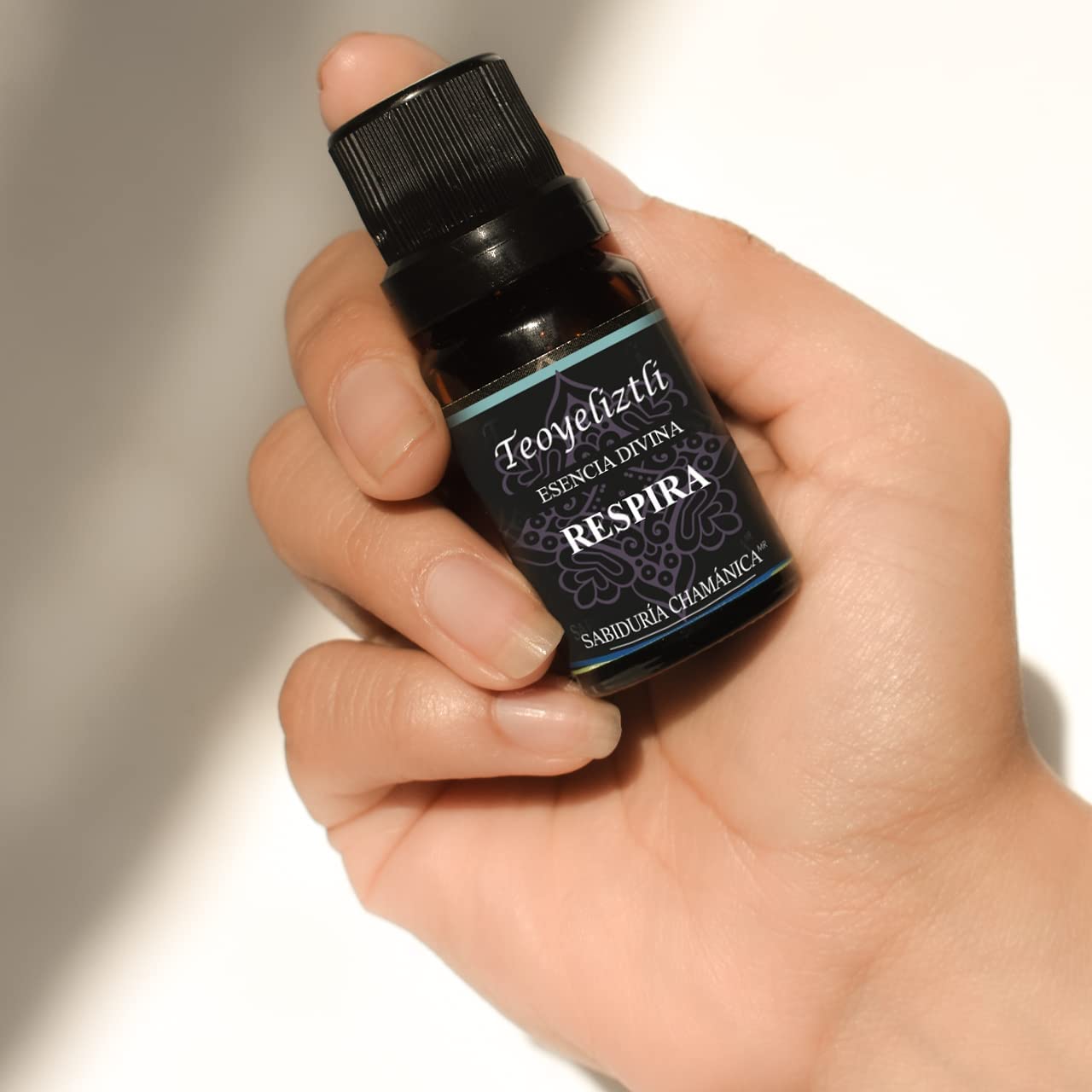 Aceite Esencial Respira Aromaterapia, difusor, hierbas, baños, splash, relajación, incienso, masajes, hidratación, meditación, yoga, bienestar, calma, paz, estres, relajante, aroma, frutal, herbal, bosque, naturaleza, esencia,
