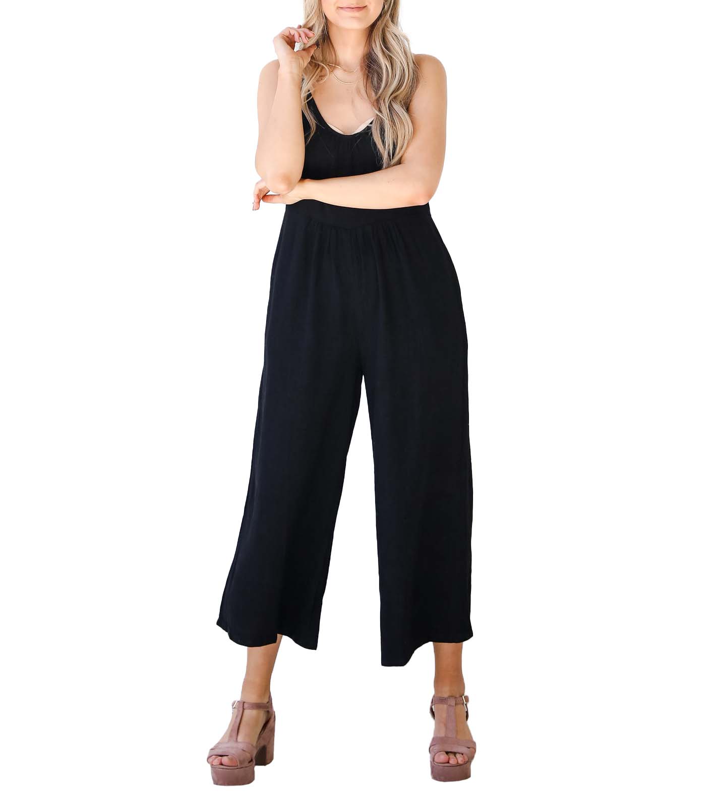 Jumpsuit de tirantes corto