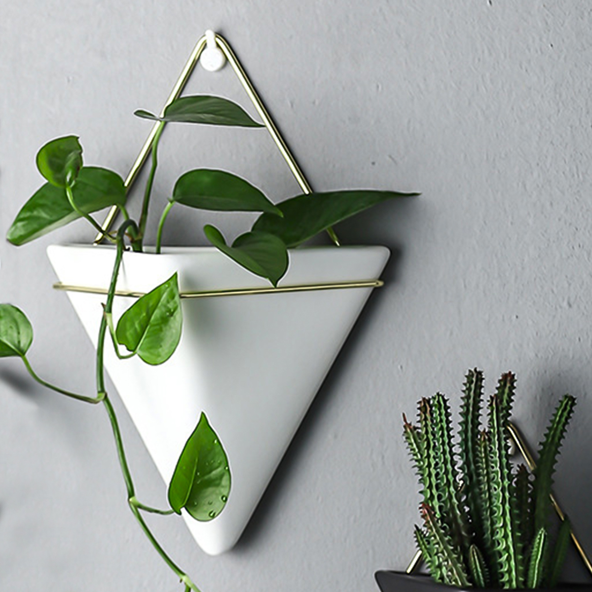 Macetero triangular colgante 21 cm alto decoración de pared