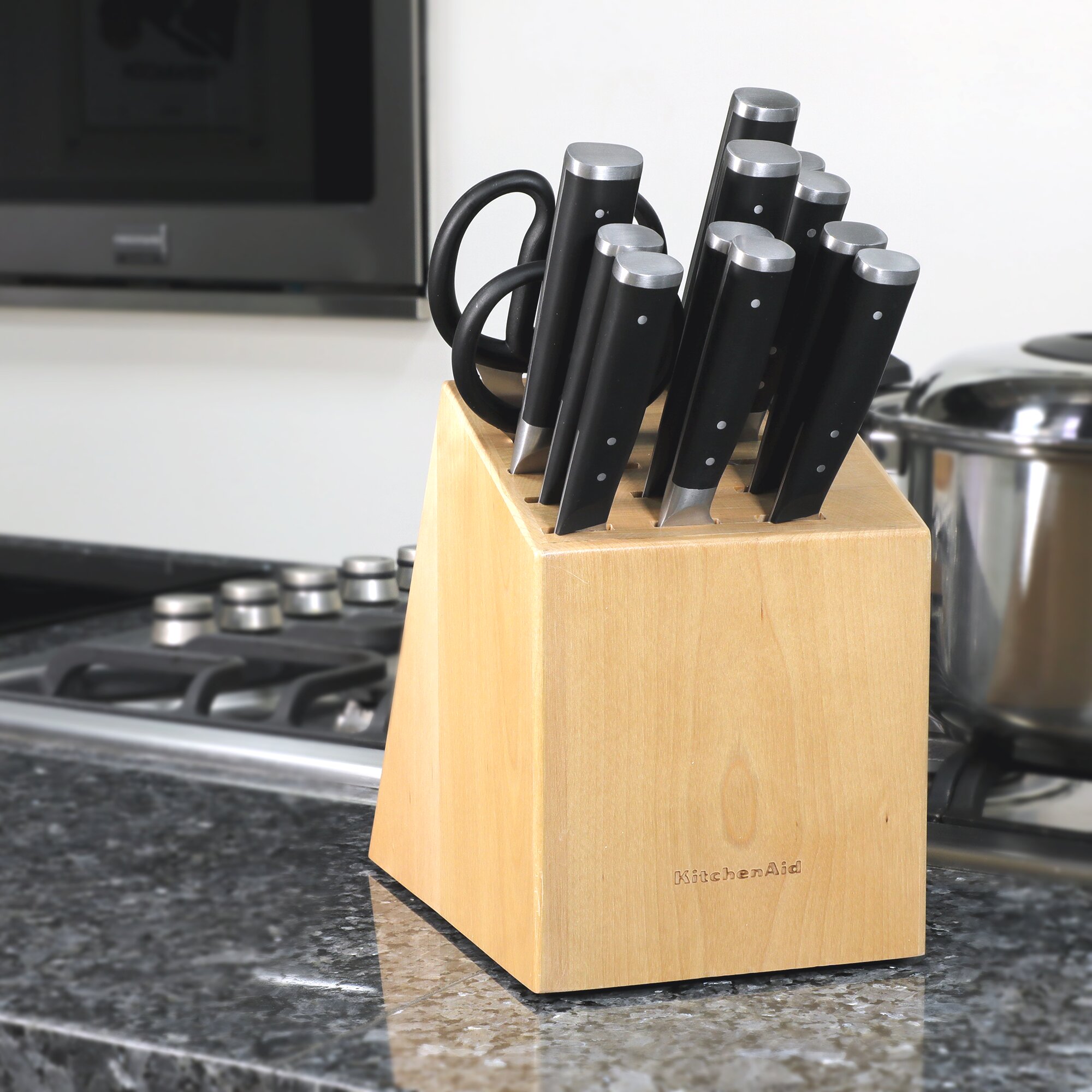 Bloque de Cuchillos KitchenAid Gourmet de 14 Piezas Hechos de Acero Forjado con Mango de Triple Rema