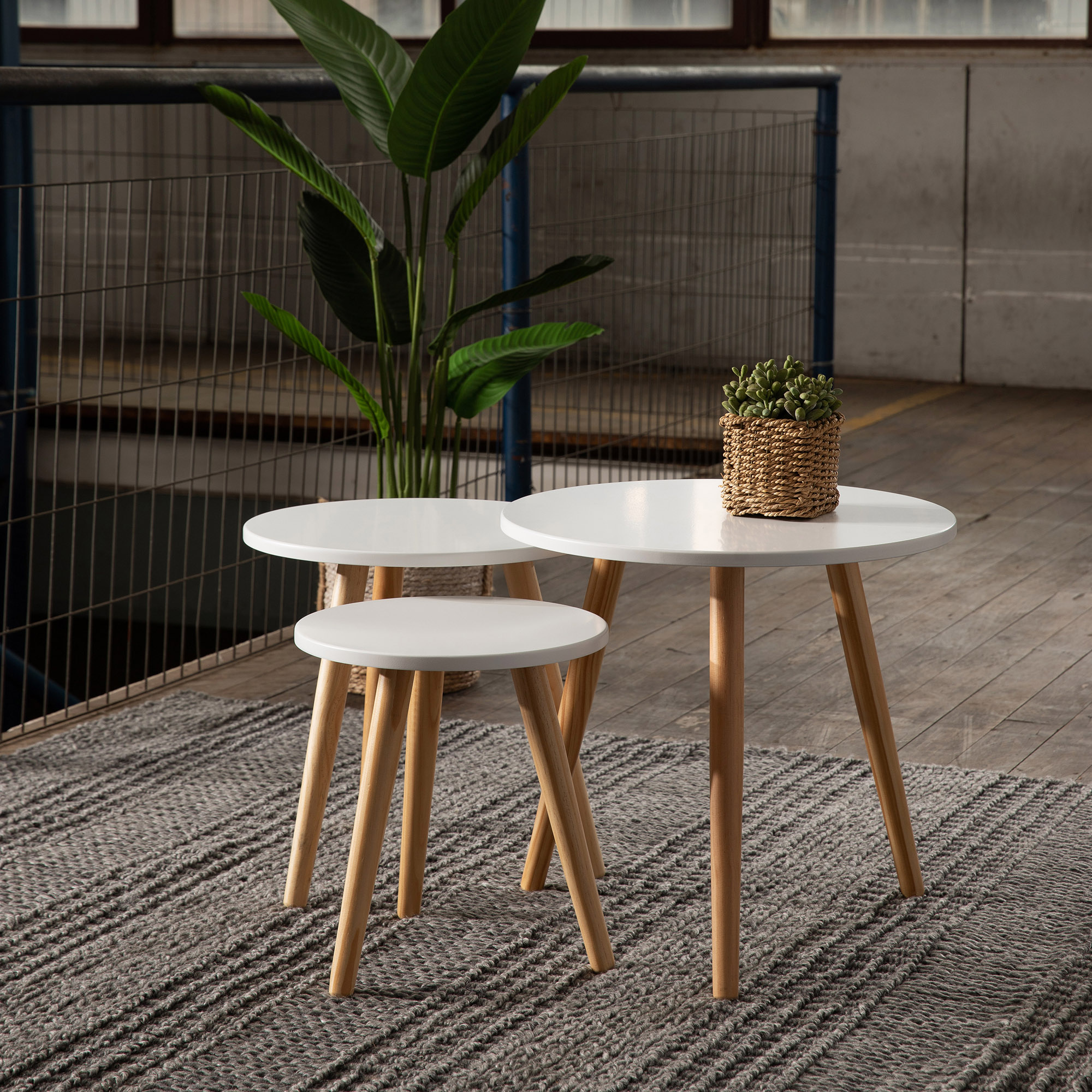 Mesa lateral DIB Ana 48x48x45 cm Blanca