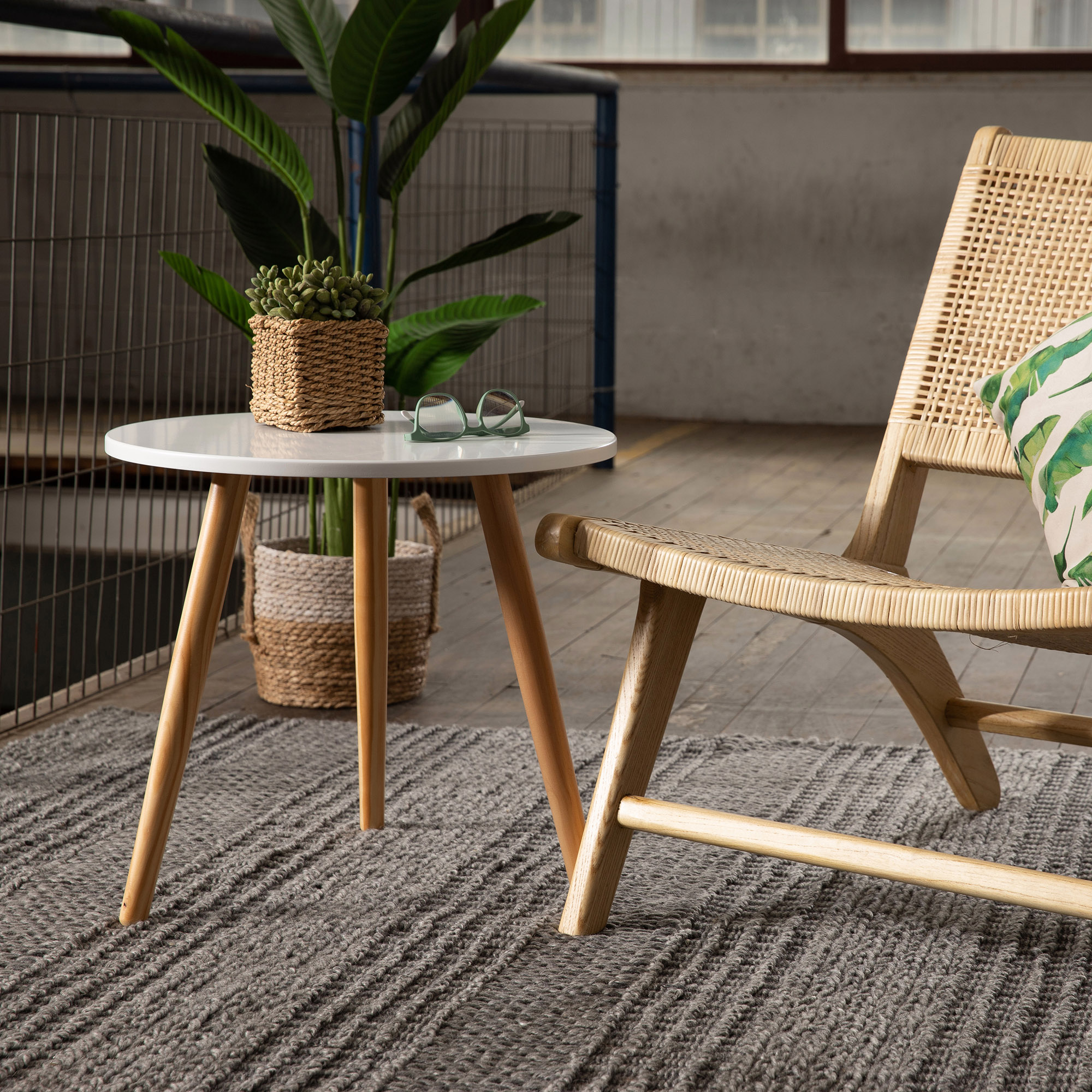 Mesa lateral DIB Ana 48x48x45 cm Blanca