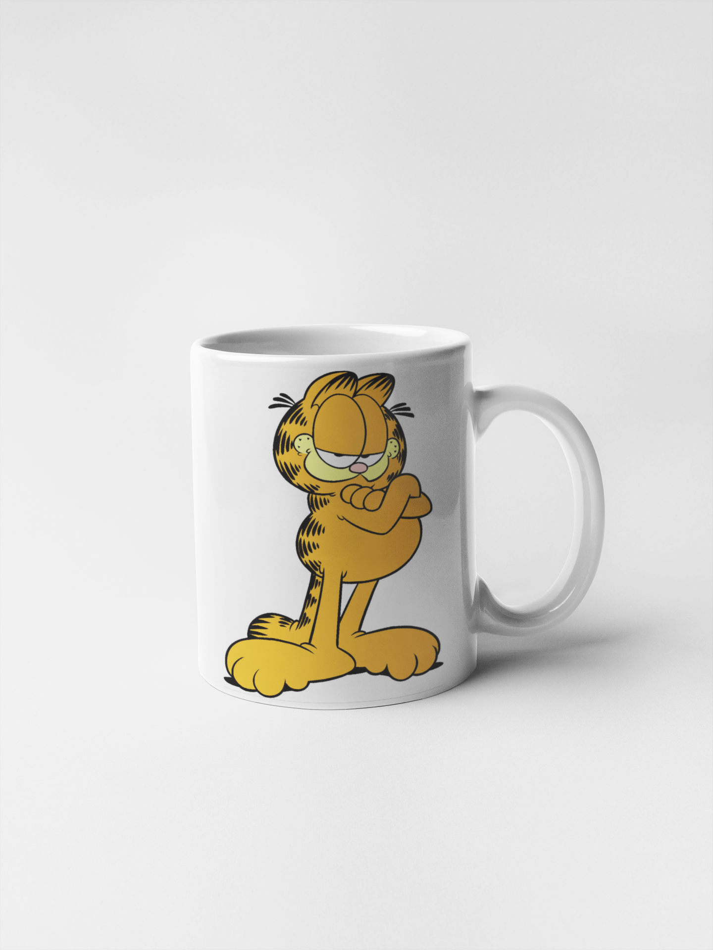 Taza blanca con diseño 