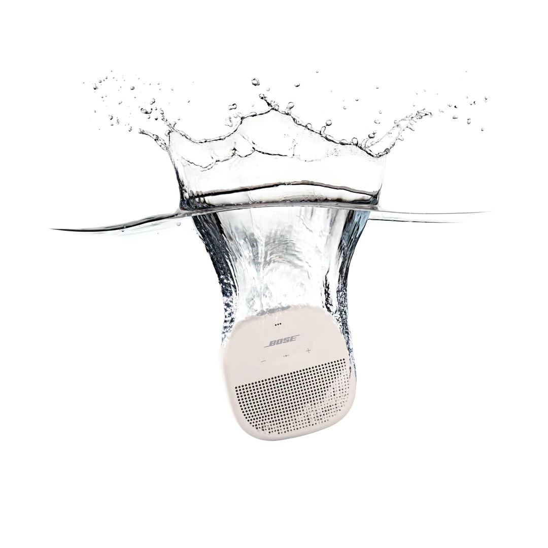Bose Soundlink Micro Bocina Portátil Con Bluetooth y Resistente al Agua - Blanco