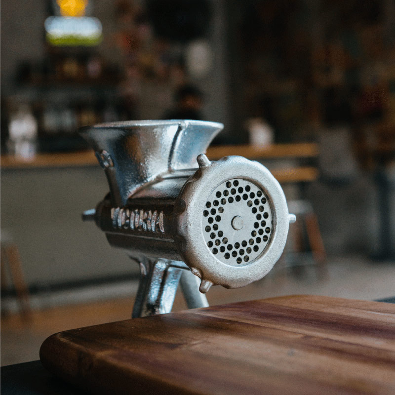 Molino de Carne Manual de Hierro Fundido de 10 Victoria