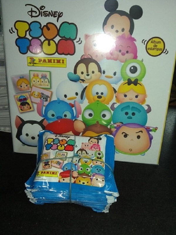 Álbum + 50 sobres de Tsum Tsum oficial de Panini
