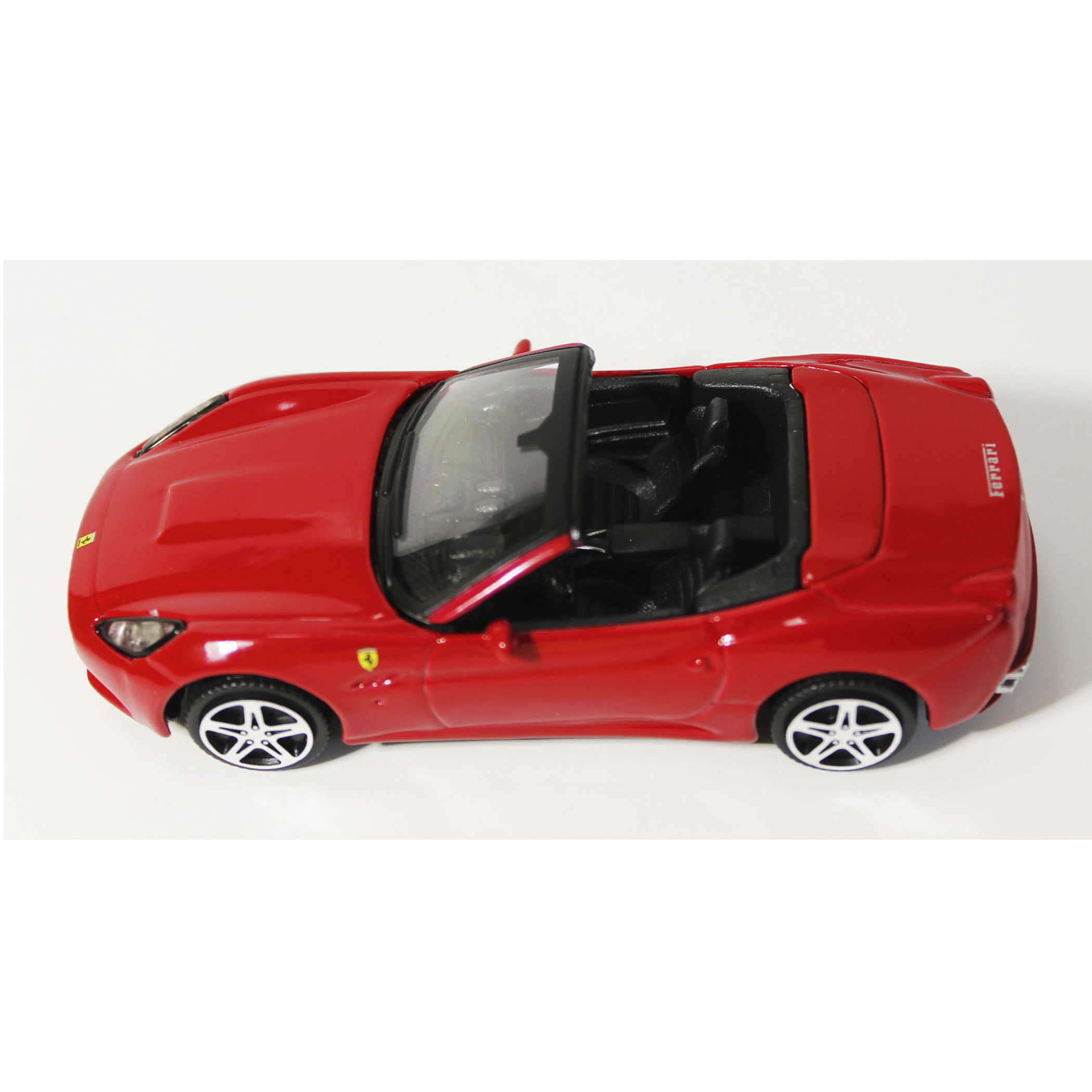 Ferrari California Convertible, Auto de colección Escala 1 /43