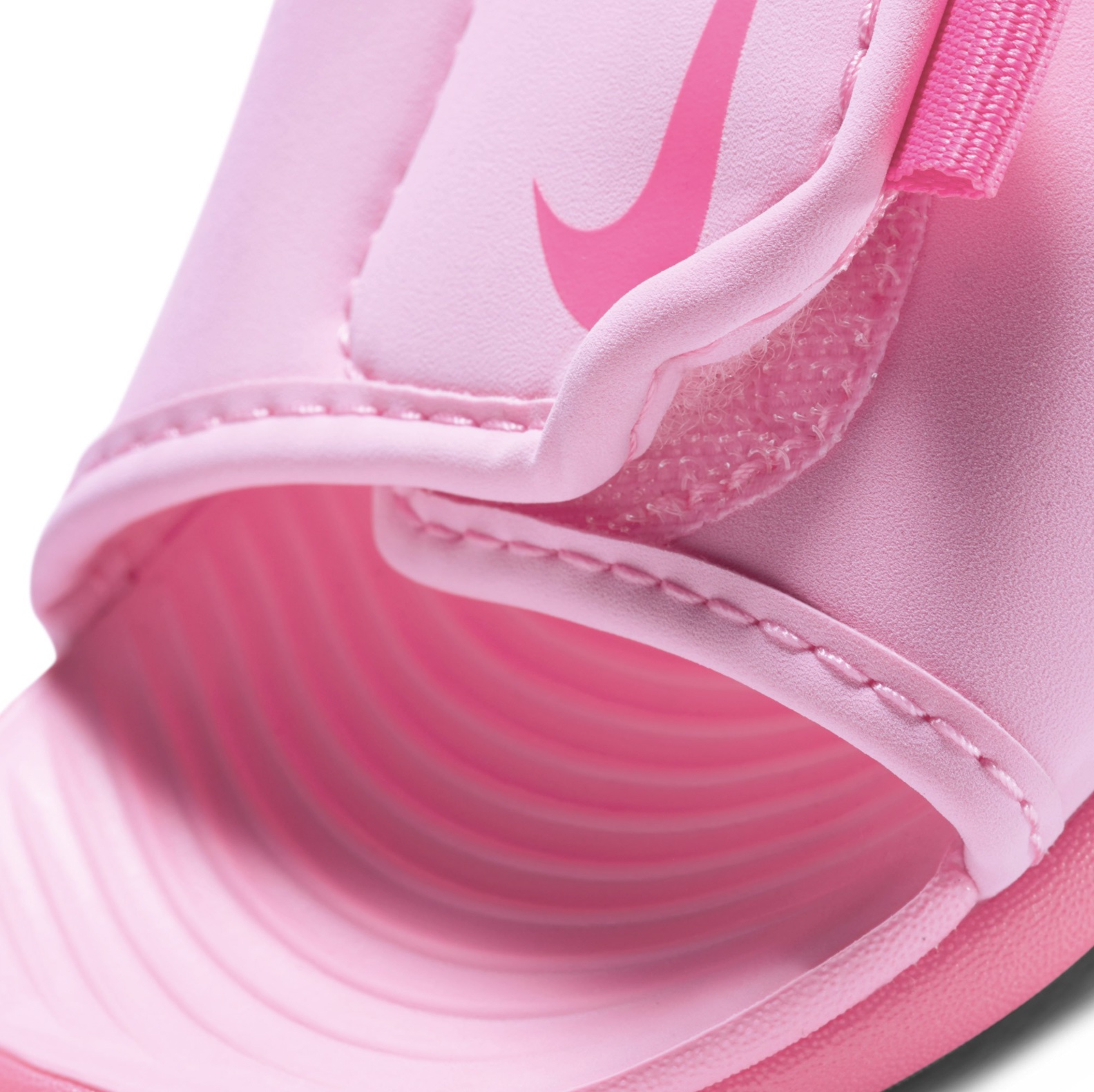 Sandalia Nike Niñas Sunray Adjust 5 V2
