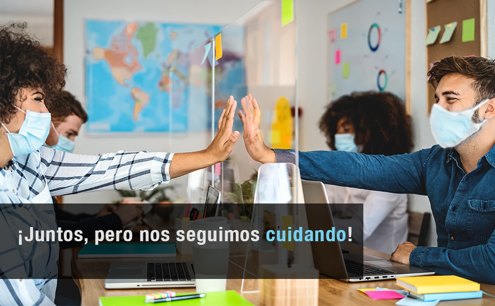 50 Cubrebocas Triple Capa Brandtrendy Plisado con Ajuste Nasal Ajuste cómodo.