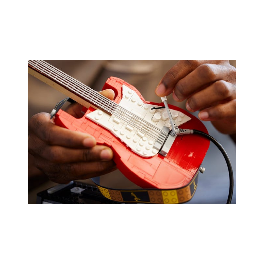 Lego 21329 Ideas: Fender Stratocaster