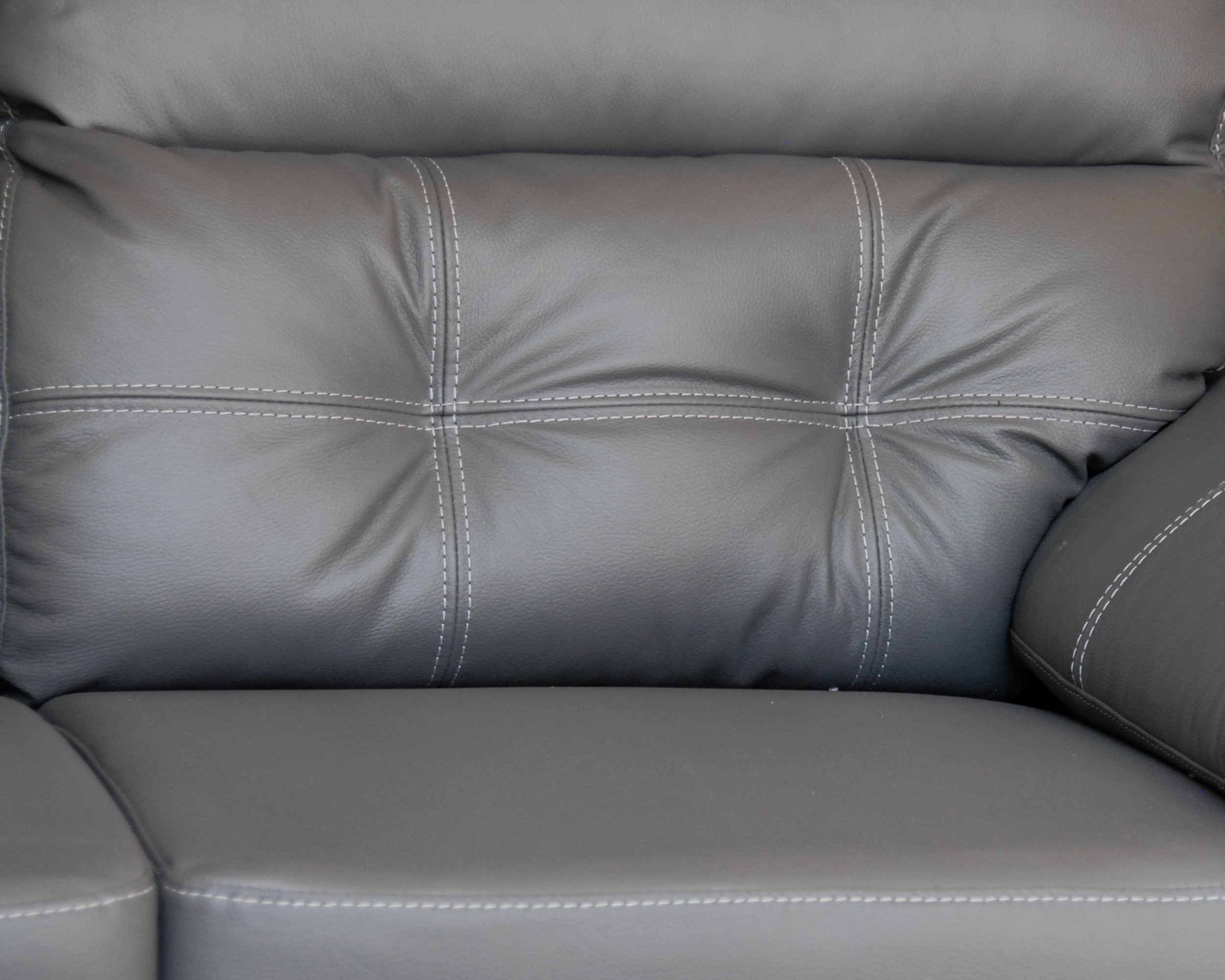 Sala de Piel Genuina Sofa Y Love Seat Dublin Color Gris Oxford - ConfortoPiel