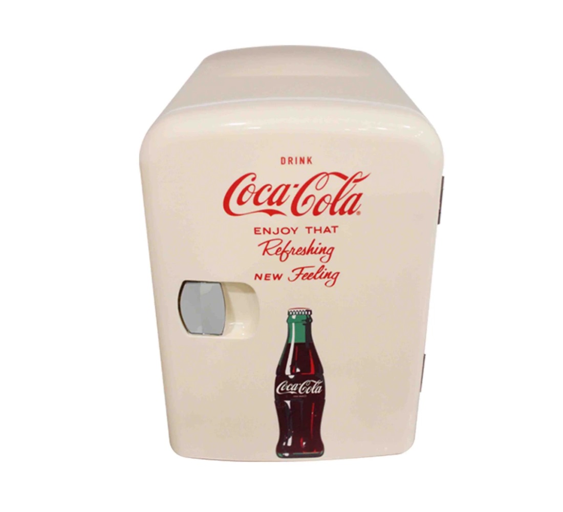 MINI ENFRIADOR DE BEBIDAS TERMOELÉCTRICO MODELO COCA-COLA BLANCO MATE ETCOKERV02, 6 LATAS PARA HOGAR Y AUTOMÓVIL
