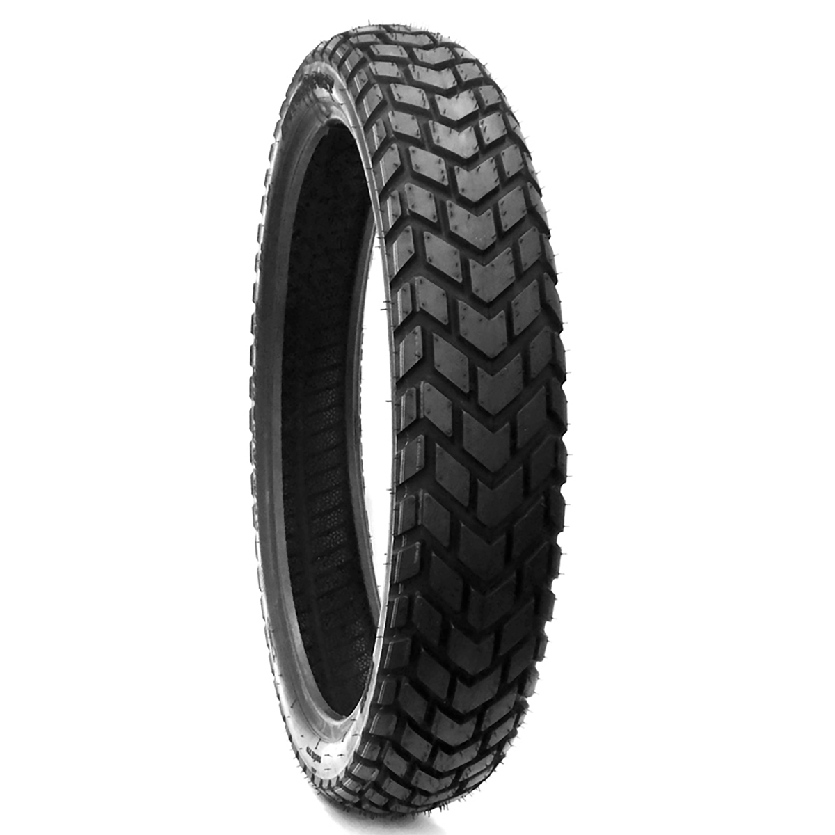 Llanta MOTO DP 60 - 40 TUBELESS 110/90-18 BTR 923.