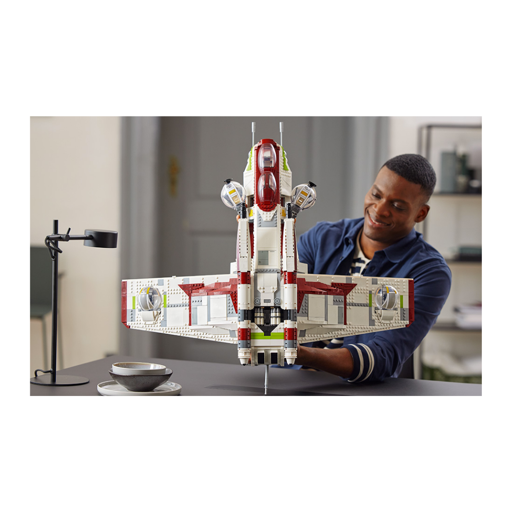 Lego 75309 Cañonera de la República