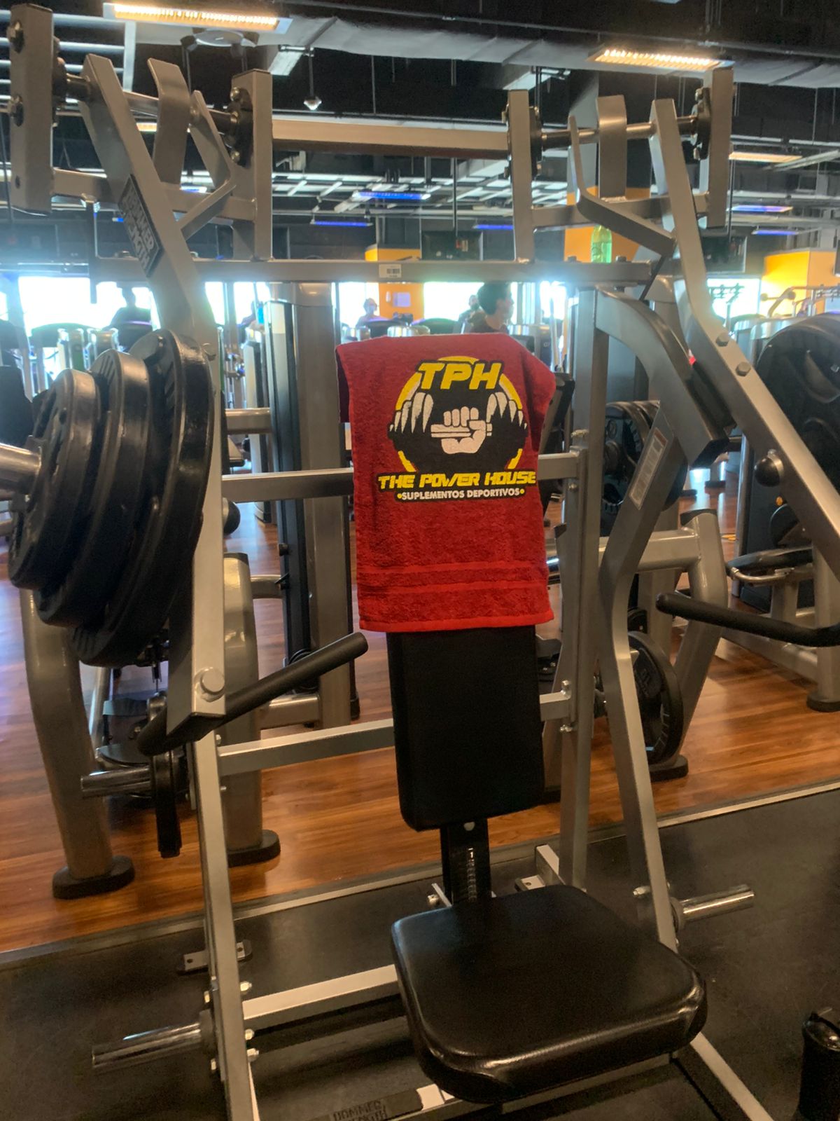 Cubeta 43 Hidrolizada10 Kilos Zero Carbs Sabor Chocolate + Shaker de Regalo