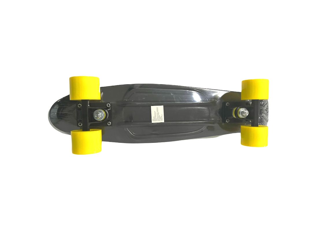 Patineta semiprofesional minicruiser con lija y diseño estrella