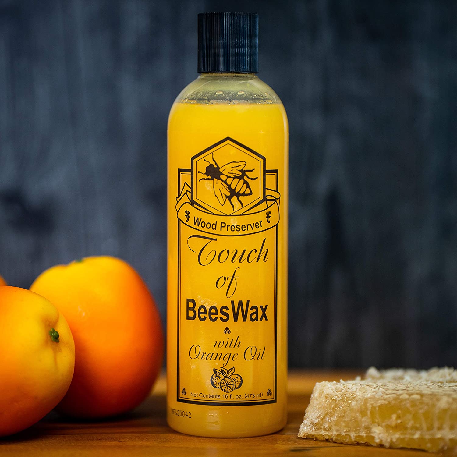 BEESWAX - Cera de Abeja Acondicionadora y Abrillantadora de Madera. Repara Arañazos en Pisos Muebles y Gabinetes de Madera. Contiene Aceite de Naranja 16oz (473ml)
