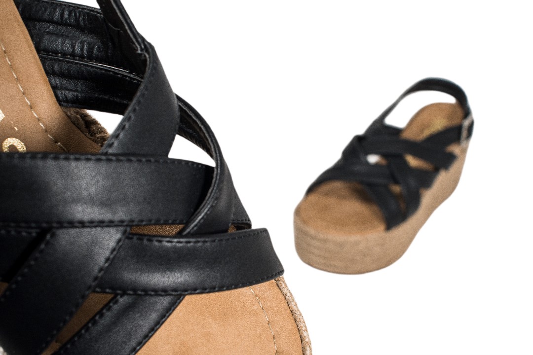 ALPARGATA ARIZONA PLATAFORMA ALTURA 8 CM YUTE NATURAL FORRO NEGRO