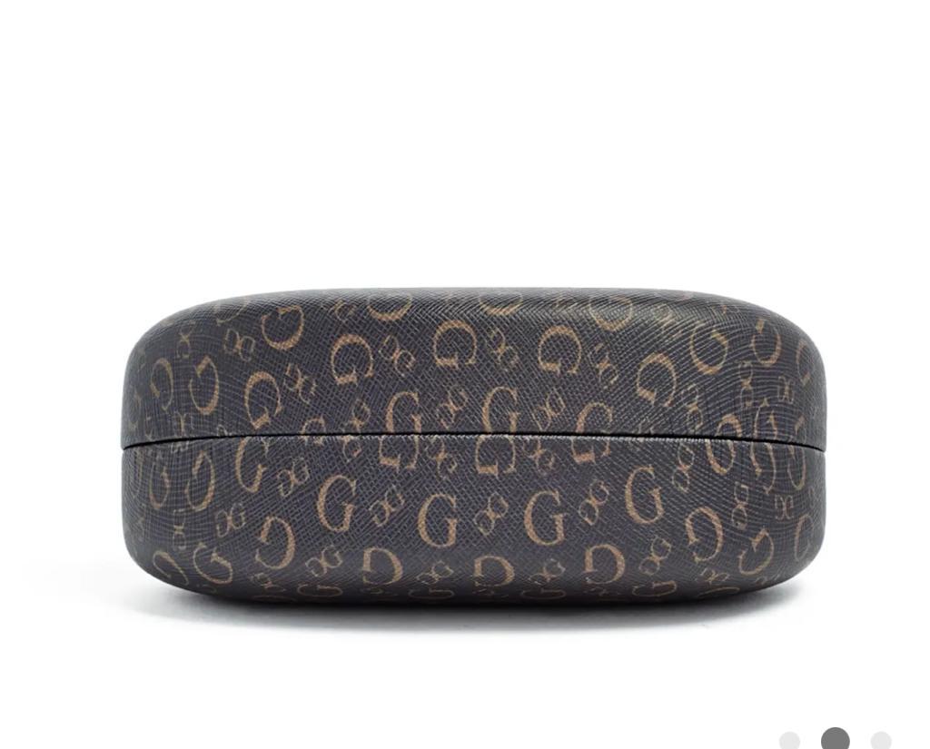 Estuche rígido para gafas con logo Guess