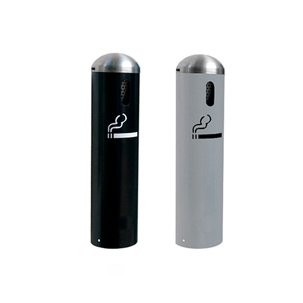 Cenicero metálico para exterior de pared Art Center Avenue 309023 color Negro con rejilla para apagar cigarros y tapa en acero inoxidable