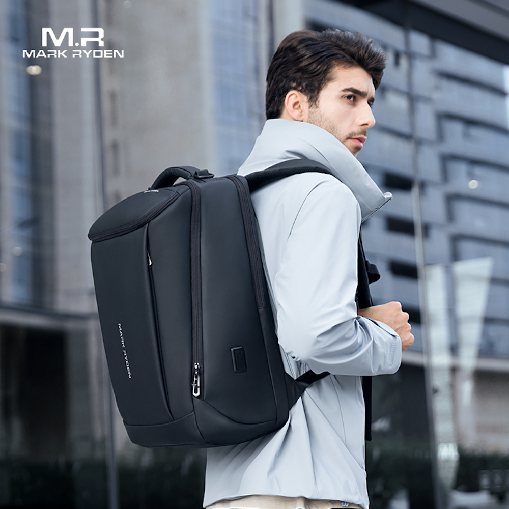 Mochila Mark Ryden. Gran tamaño. Para laptop de 15.6". Bolsillo trasero antirrobo. Repelente al agua. Puerto USB. Modelo 9032-00