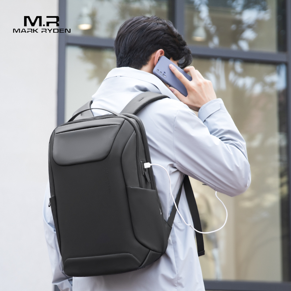 Productos Mochila Negra Mark Ryden. Puerto de carga USB, correa acolchada. Para portátil de 15.6" y tablet de 11" Modelo 9111
